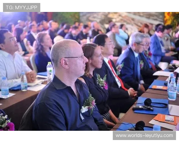 乐鱼平台合作伙伴大巴黎01携手共赢开启全新合作新时代